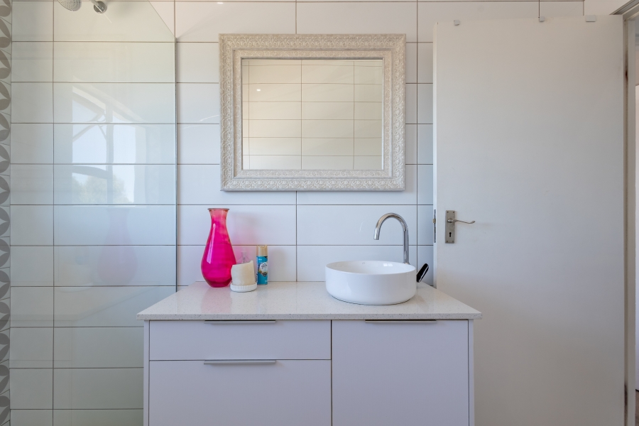 2 Bedroom Property for Sale in Hunters Estate Western Cape